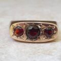 Garnet Set Signet Ring in 9ct Gold, a UK X 1/2 or a US 12