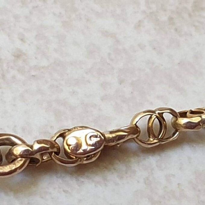 Antique Chain Necklace in 9ct gold, 18 inches.