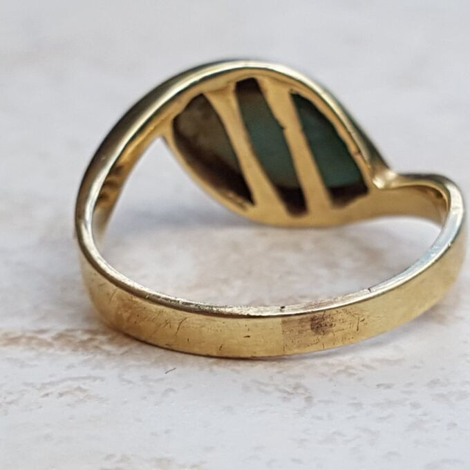 Unusual Modernist Larimar Ring in 9ct Gold, a UK O 1/2 or a US 7 3/4.