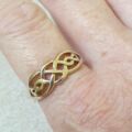 Graduating Celtic Knot Ring in 9ct Gold.