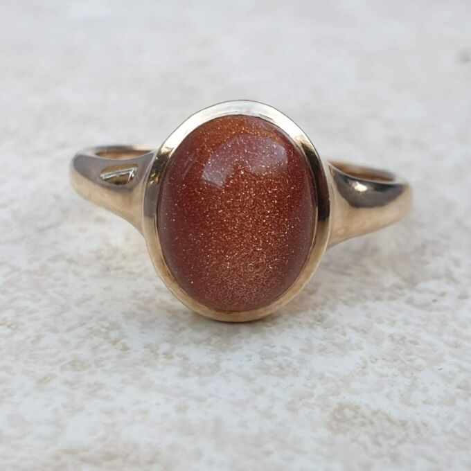 Cabochon Goldstone Signet Ring in 9ct Gold,  a UK N 1/2 or a US 7 1/4.