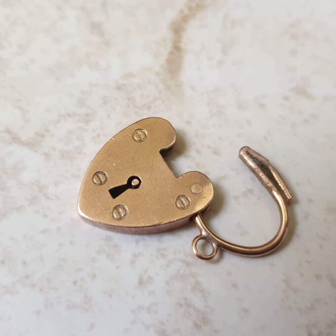 Plain Heart Padlock in 9ct Rose Gold