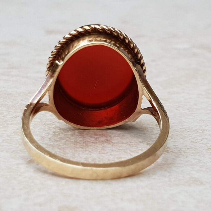 Bold Carnelian Solitaire Ring in 9ct Gold, a UK L 1/2 or a US 6 1/4.