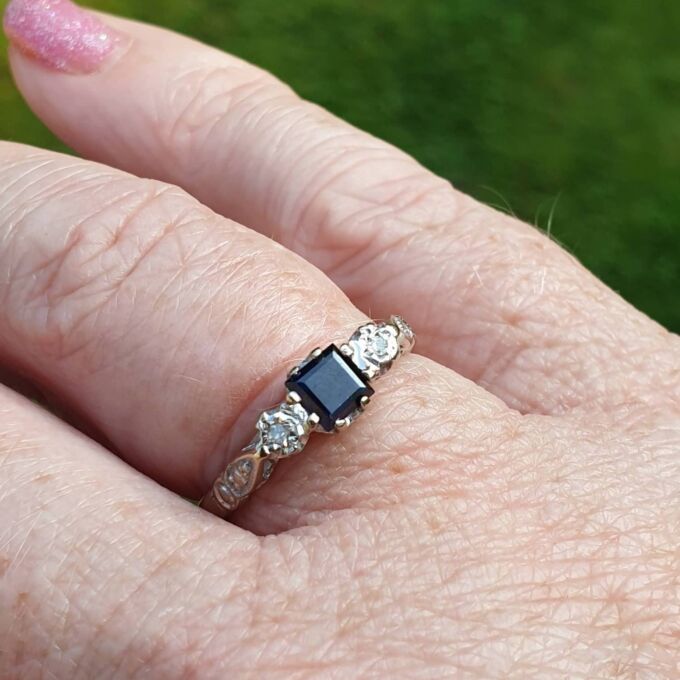 Square Princess Sapphire and Diamond Ring in 18ct Gold, a UK L 1/2 or a US 6 1/4