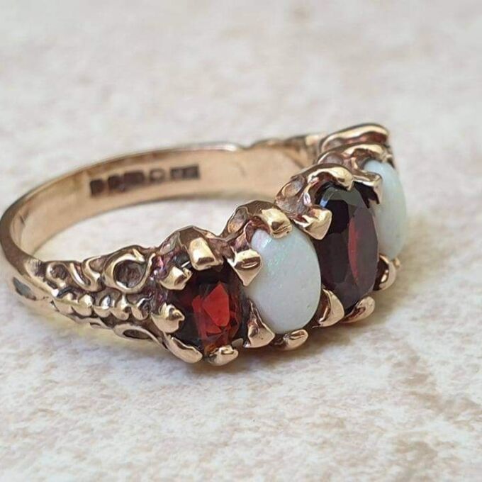 Chunky Opal and Garnet Ring in 9ct Gold, a UK L 1/2 or a US 6 1/4