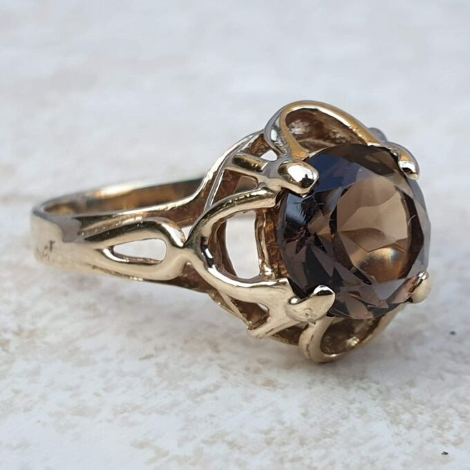 Smoky Quartz Solitaire Ring in 9ct Gold.