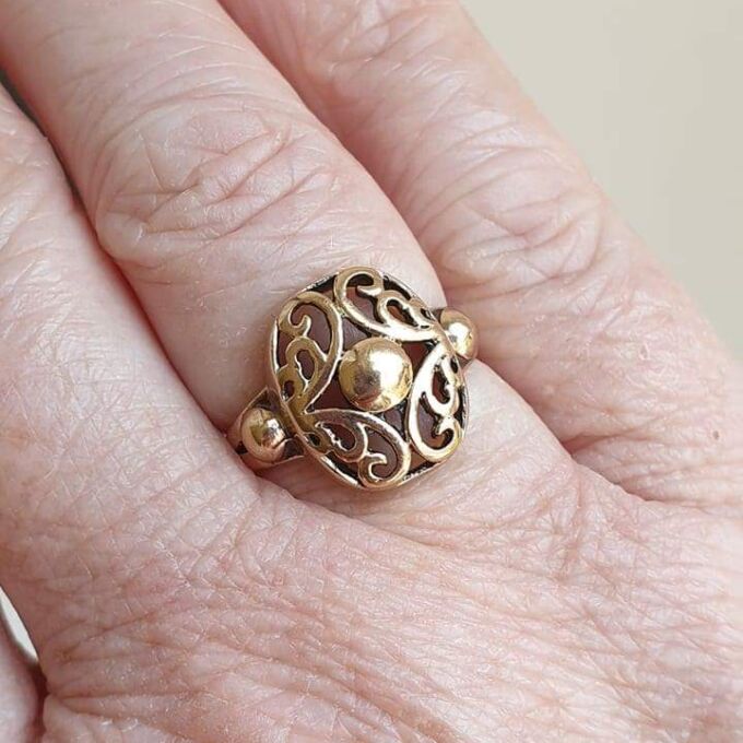 Bold Celtic Design Ring in 9ct gold.