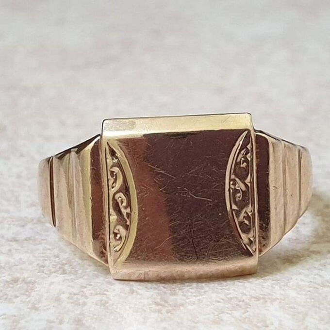 Larger Size Signet Ring in 9ct Gold.