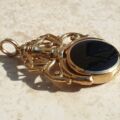 Ornate Double Sided Agate and Onyx Spinner Fob in 9ct Gold.