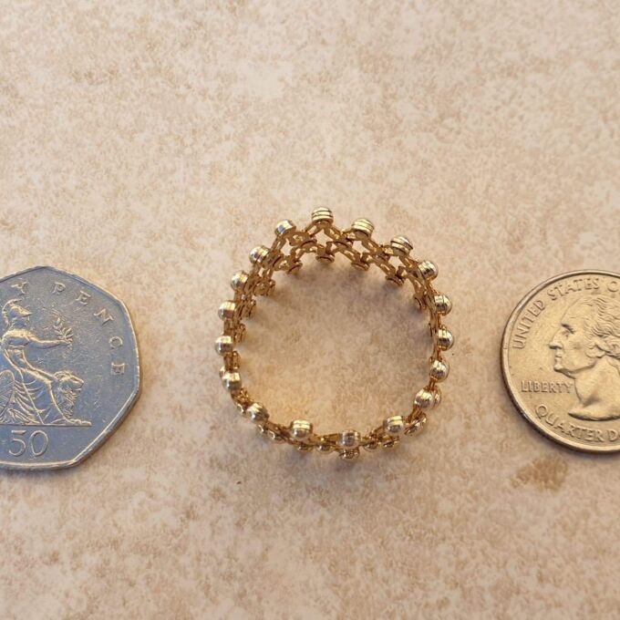 Expanding Ring in 9ct Gold, fits almost anyone!