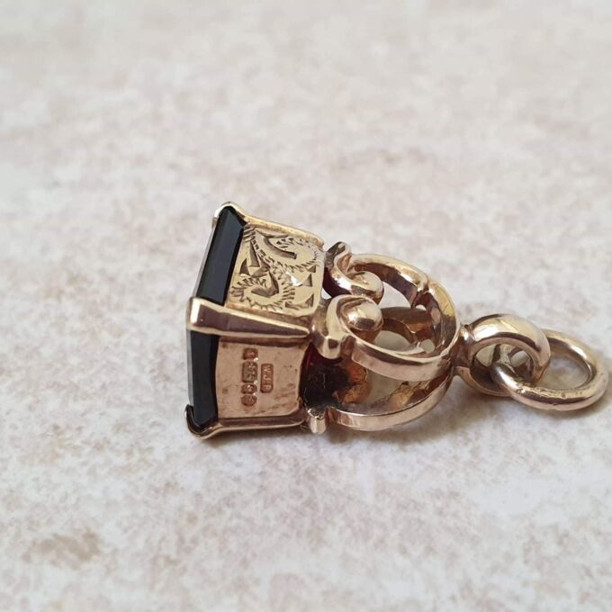 Engraved Garnet Fob in 9ct Gold