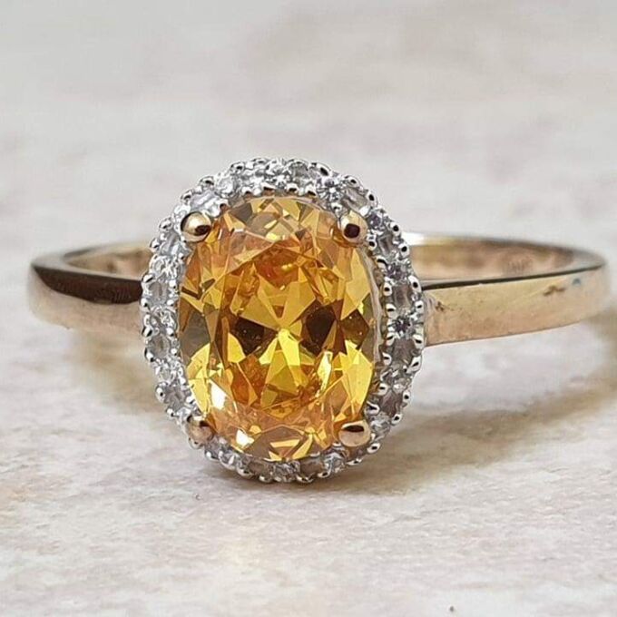 Vibrant Sunshine Yellow Paste Ring in 9ct Gold,  a UK O or a US 7 1/2.