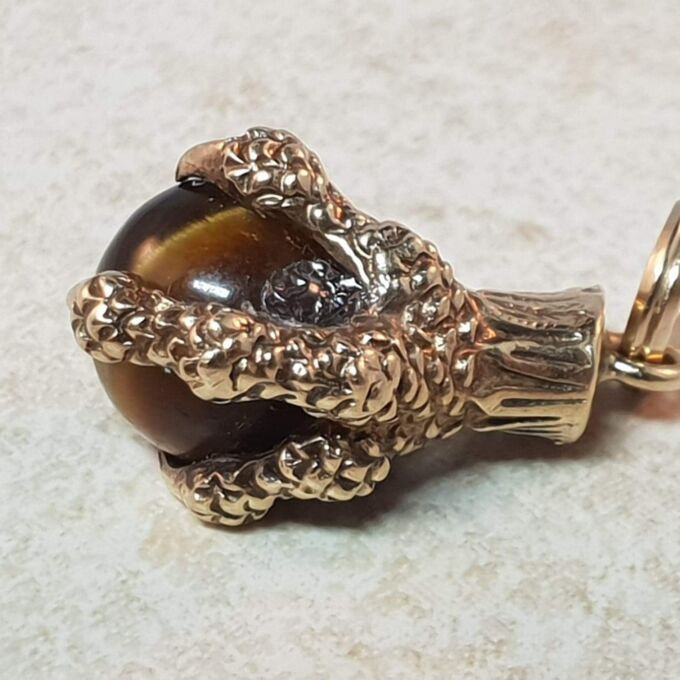 Tigers Eye Claw Talon Fob Pendant in 9ct Gold