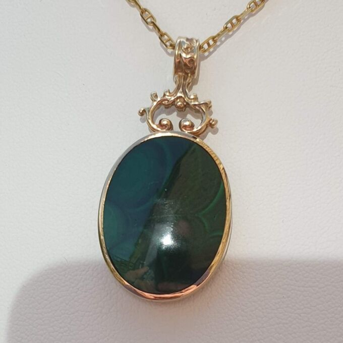 Double Sided Reversible Malachite & Jet Pendant by CWS in 9ct Gold