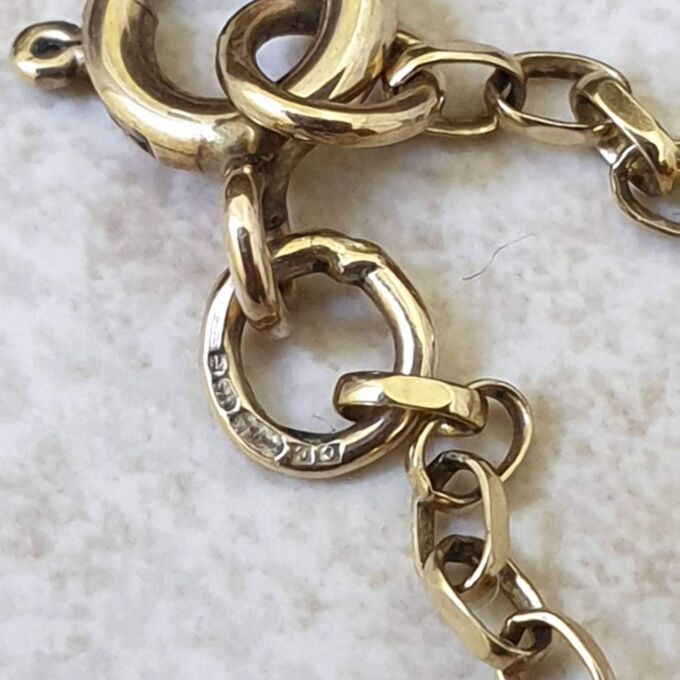 Oval Belcher or Rolo Chain Necklace in 9ct Gold, 18 inches