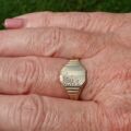 Part Engraved Signet Ring in 9ct Gold, a UK R 1/2 or a US 9