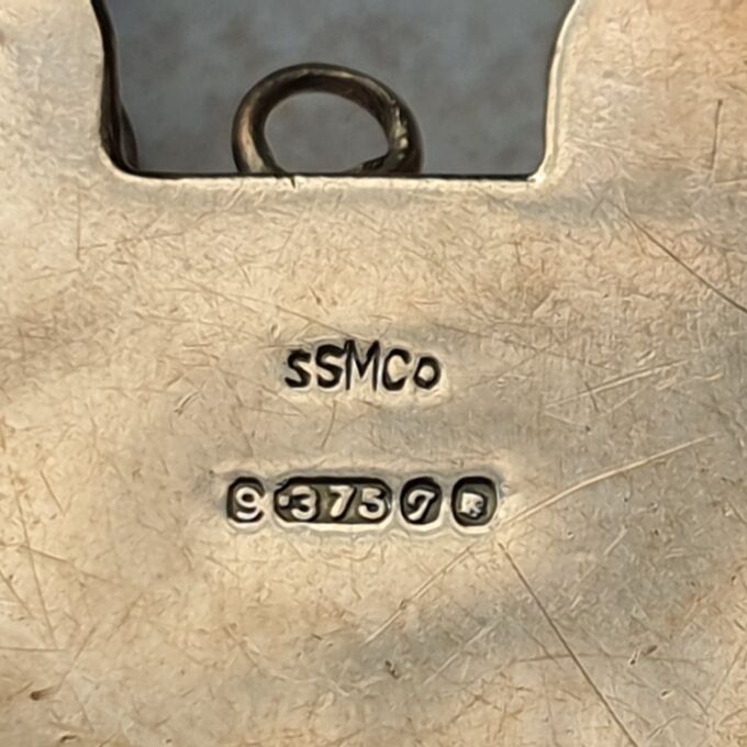 Vintage Engraved Heart Padlock in 9ct Gold