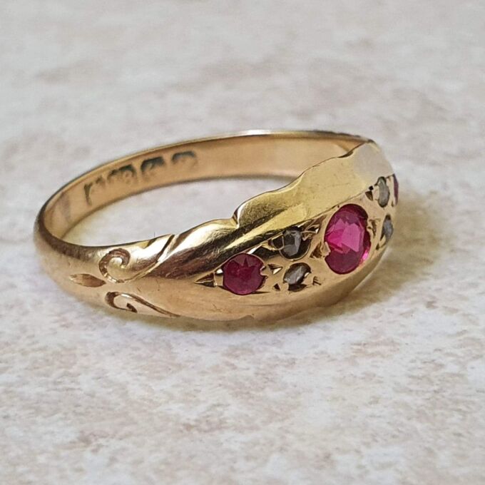 Edwardian Ruby and Diamond Ring in 18ct gold.