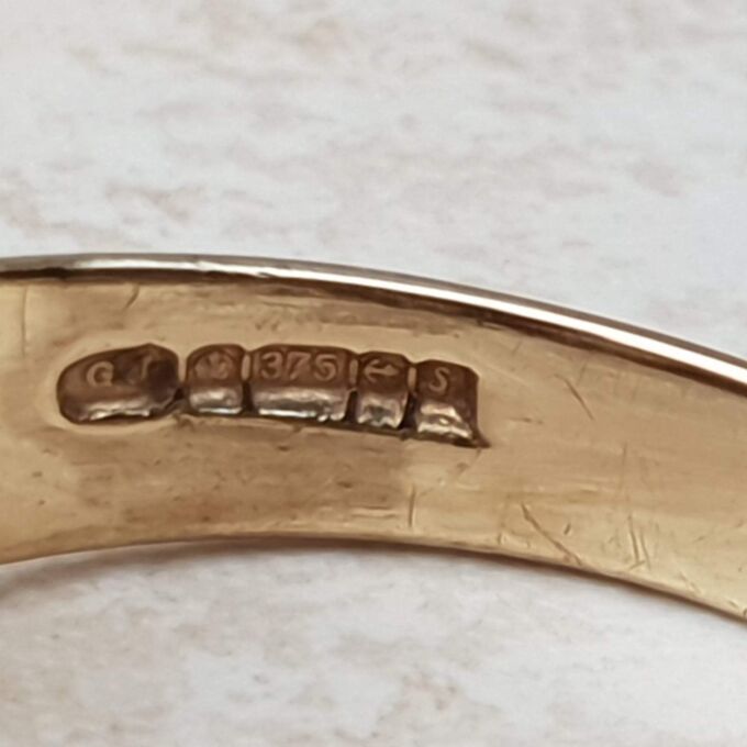 Chunky Three Stone Opal Ring in 9ct Gold, a UK M 1/2 or a US 6 3/4.