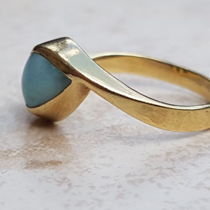 Unusual Modernist Larimar Ring in 9ct Gold, a UK O 1/2 or a US 7 3/4.