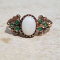 Sale – Opal and Chrysoprase Ring in 9ct Gold, a UK size N or a US 7 1/4.