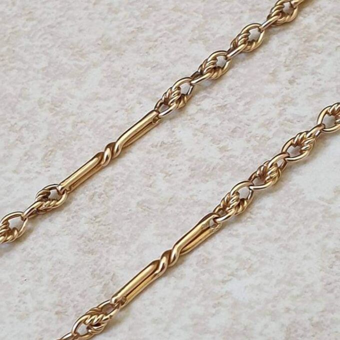 Antique Fancy Link Paperclip Chain Necklace in 9ct Gold, 18 inches.