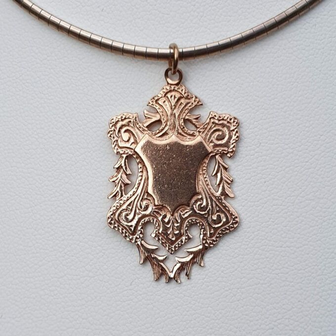 Vintage Ornate Medallion Pendant in 9ct Rose Gold