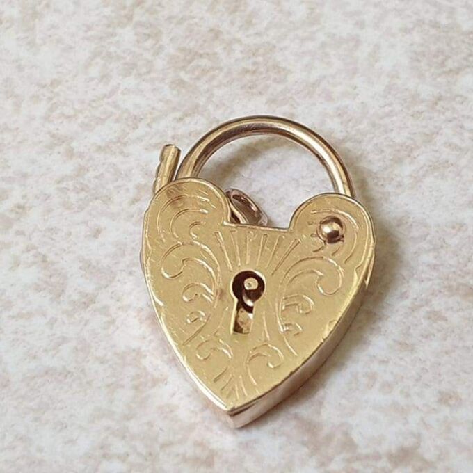 Tiny Fully Working Heart Padlock in 9ct Gold