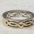 Celtic Knot White Gold Band Ring in 9ct,  a UK M 1/2 or a US 6 3/4.
