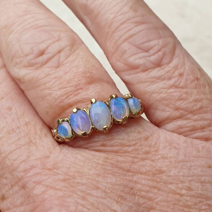 Graduating Five Stone Opal Ring in 9ct Gold,  a UK O or a US 7 3/4.