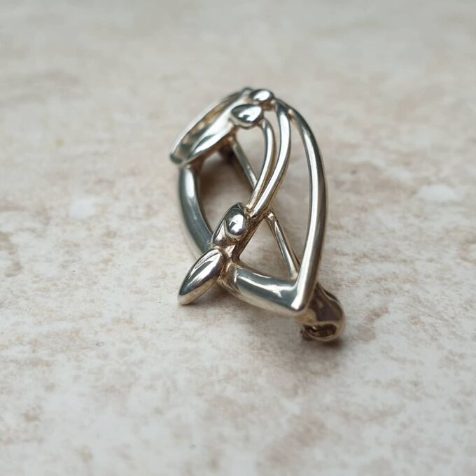 Rennie Mackintosh inspired Silver Rose Brooch by Designer Ola Gorie, OMG