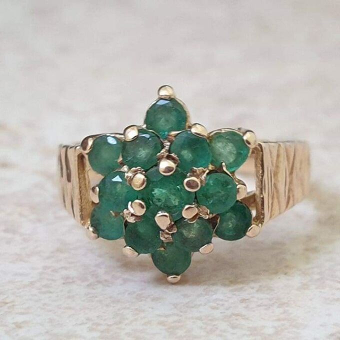 Emerald Cluster Ring in 9ct Gold.