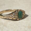 Chrysoprase and Diamond Ring I  9ct Gold, a UK N or a US 7