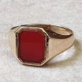 Carnelian Set Signet Ring in 9ct Gold, a UK O 1/2 or a US 7 3/4