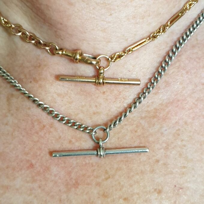 Fancy Link Chain Necklace with T Bar and Dog Clip in 9ct Gold