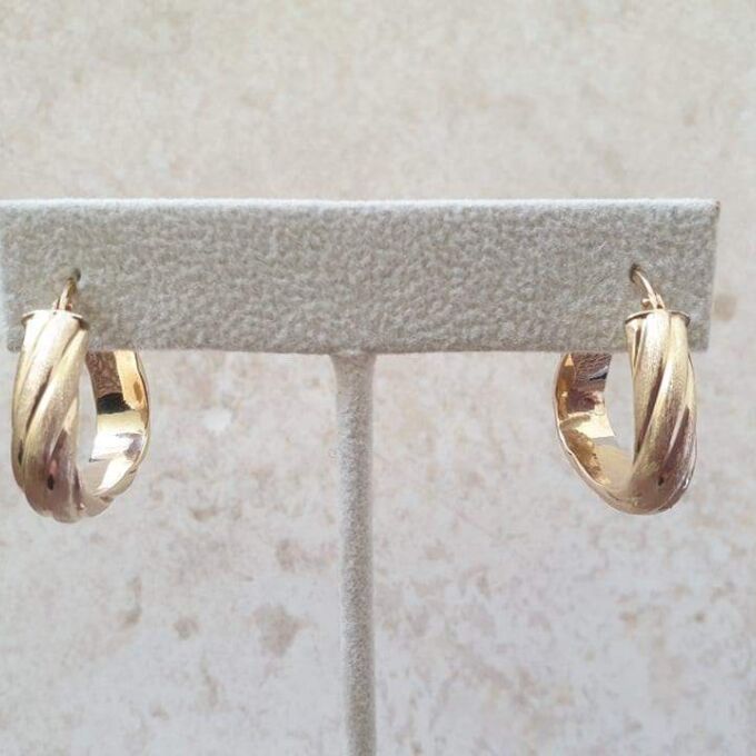 Gorgeous Italian Hoop Earrings in 14ct Gold