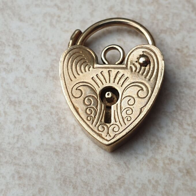 Small Engraved Heart Padlock in 9ct Gold - Gems Afire - Vintage ...