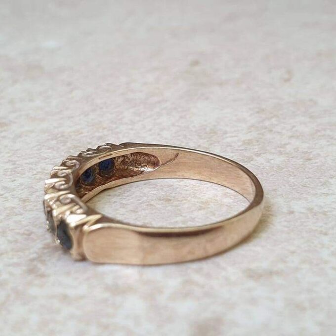 Seven Stone Dark Sapphire Band Ring in 9ct Gold