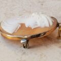Exquisite Cameo Brooch or Pendant in 9ct Gold