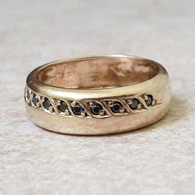 Sapphire Set Wide band in 9ct Gold.