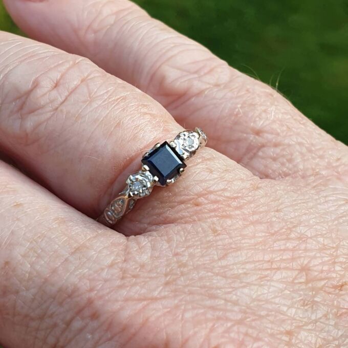 Square Princess Sapphire and Diamond Ring in 18ct Gold, a UK L 1/2 or a US 6 1/4