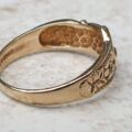 Flower Buckle Ring in 9ct Gold, a UK J 1/2 or a US 5 1/4