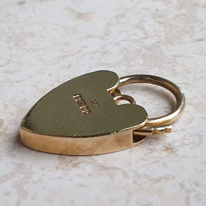 Engraved Heart Padlock in 9ct Gold