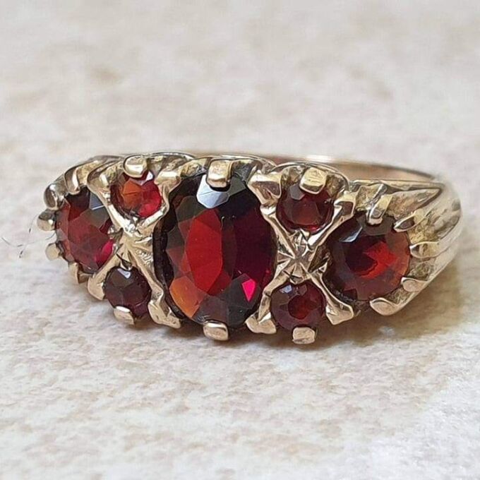 Garnet Multi Stone ring in 9ct Gold.