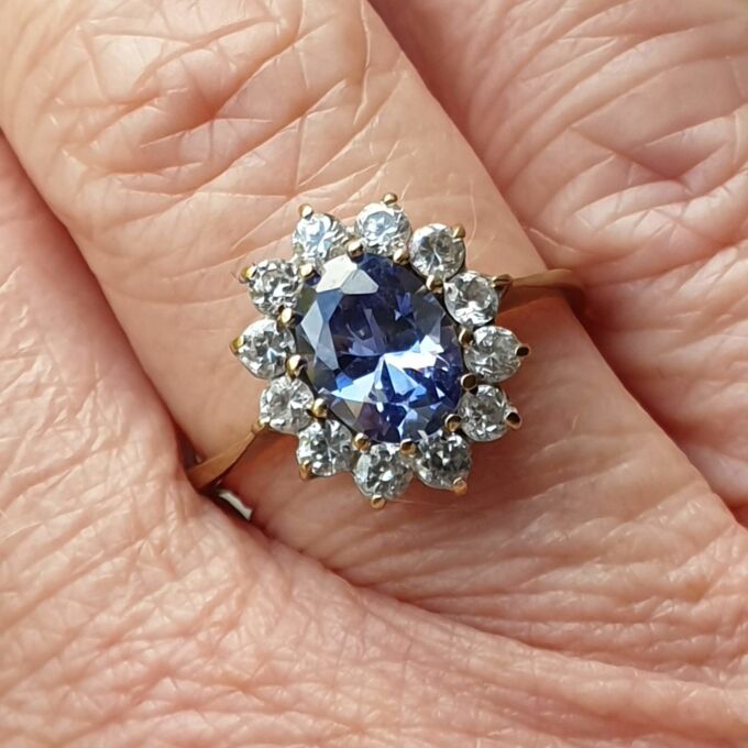Tanzanite Coloured Paste Cluster Ring in 9ct Gold,  a UK N or a US 7.