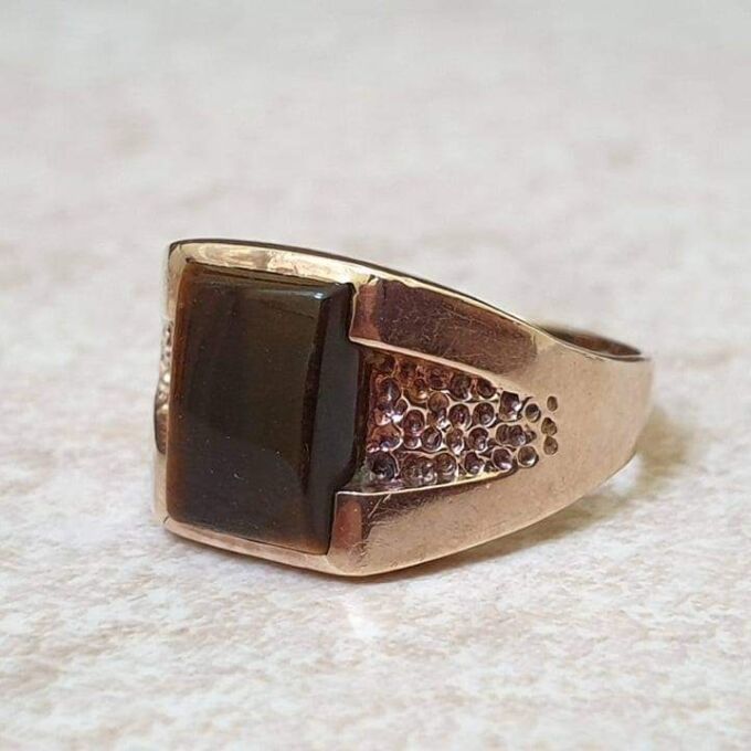 Tiny Tigers Eye Signet Ring in 9ct Gold.