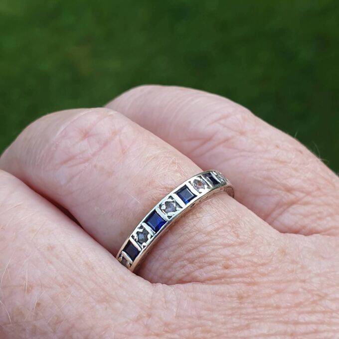 Sapphire and Spinel Full Eternity Ring in 9ct Gold, a UK M or a US 6 1/2