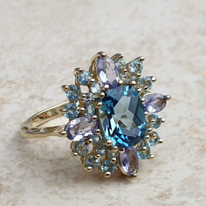 Reserved – Multistone Dress Ring in 9ct Gold,  a UK M 1/2 or a US 6 3/4.