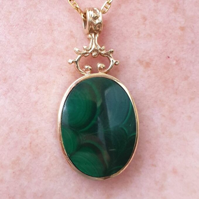 Double Sided Reversible Malachite & Jet Pendant by CWS in 9ct Gold