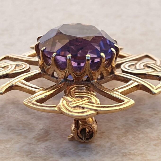Celtic Style Amethyst Brooch in 9ct Gold.
